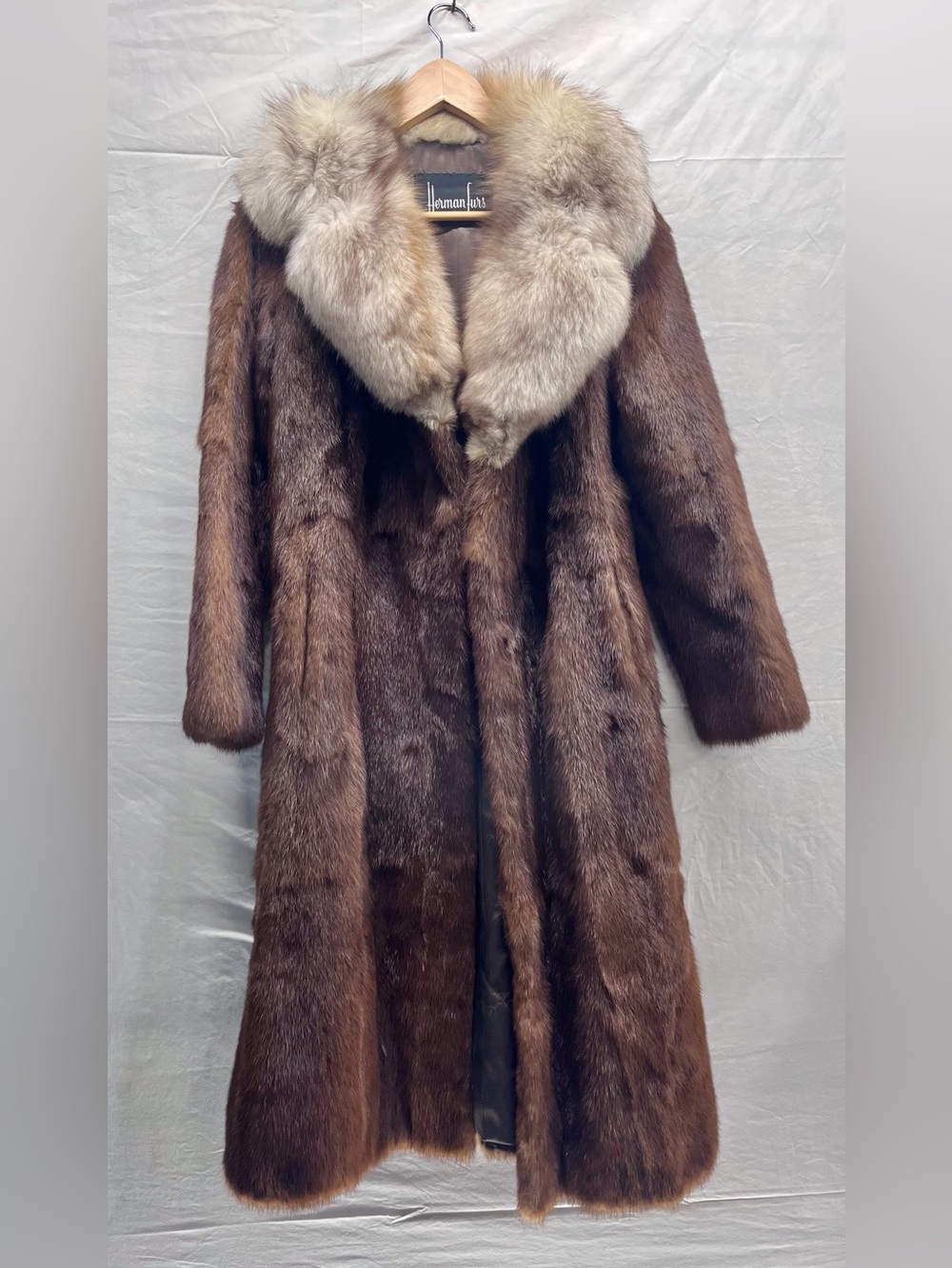 Vintage Herman Furs Toronto Genuine Fur Coat Full Length Brown Plush Collar